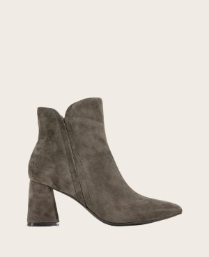 GENTLE SOULS - Danbury Suede Double Gore Heel Boot