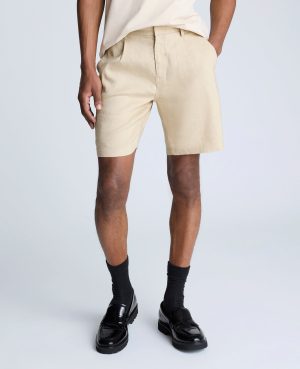 Performance Pleated Linen Short