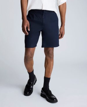Performance Pleated Linen Short