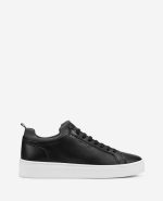 Nevel Slip On Sneaker