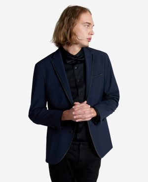 Slim-Fit Seersucker Striped Sport Coat